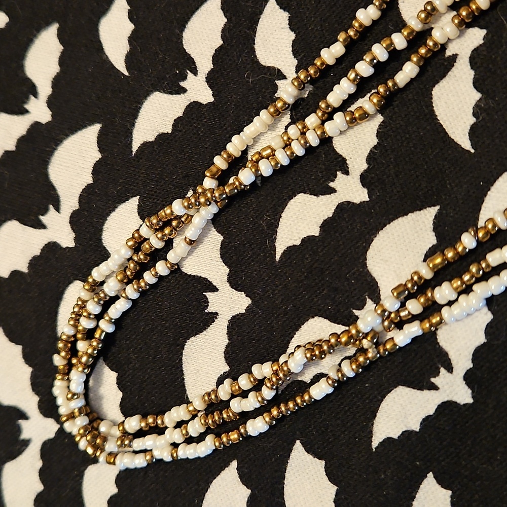 Beaded Necklace - Picture 6 of 7
